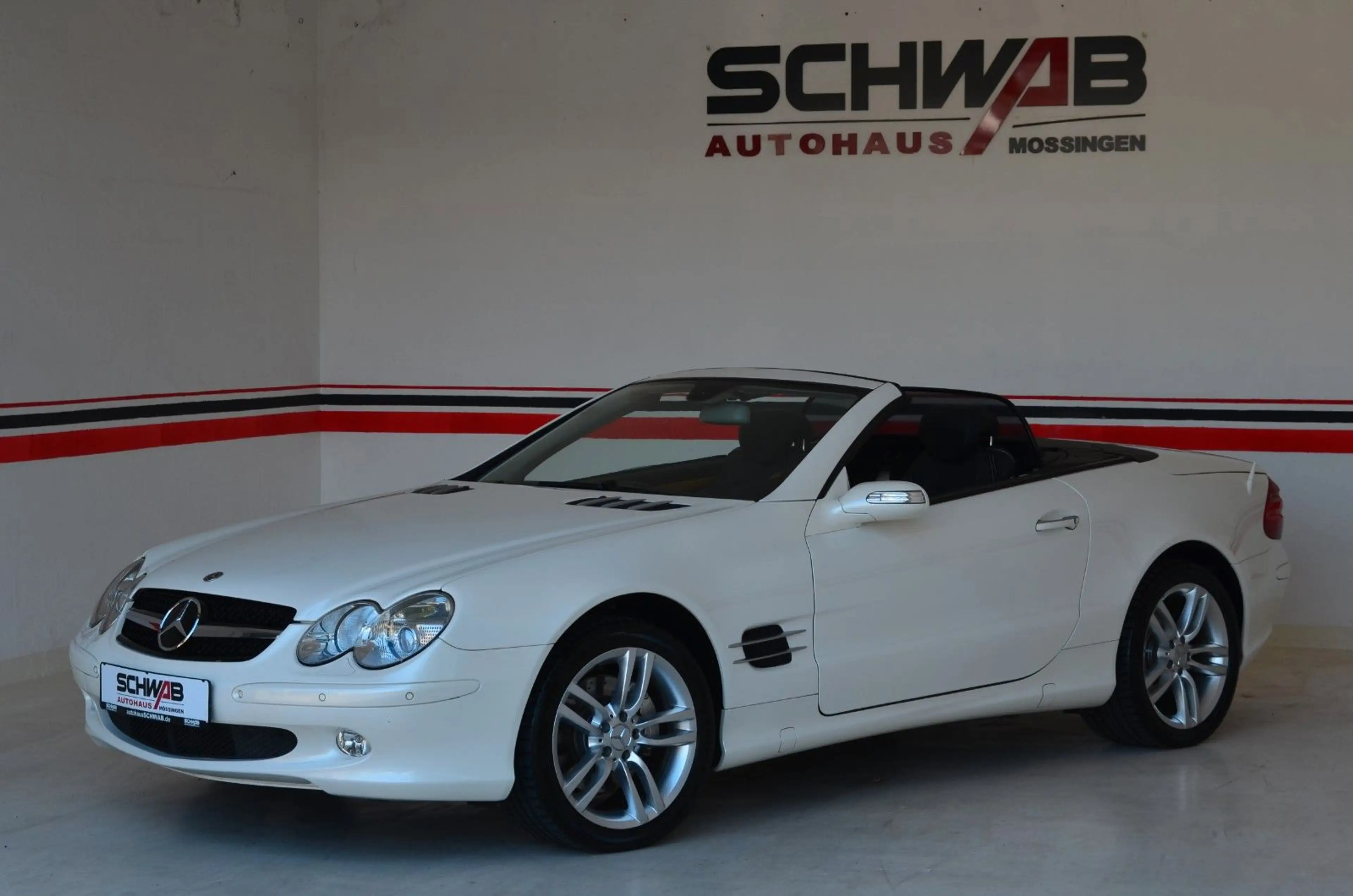 Mercedes-Benz SL 500 AMG | Designo | BOSE | Sehr Gepflegt — photo 39