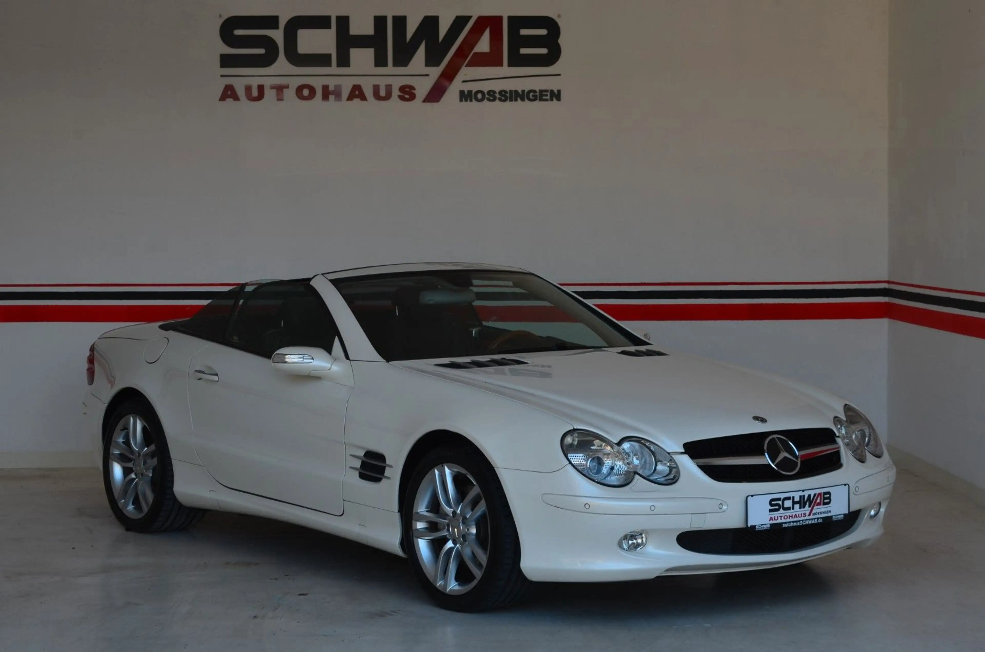 Mercedes-Benz SL 500 AMG | Designo | BOSE | Sehr Gepflegt — photo 32