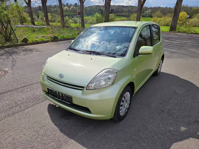 Daihatsu Sirion Sirion 1.3 Automatik S ECO 4WD TÜV 03/2028