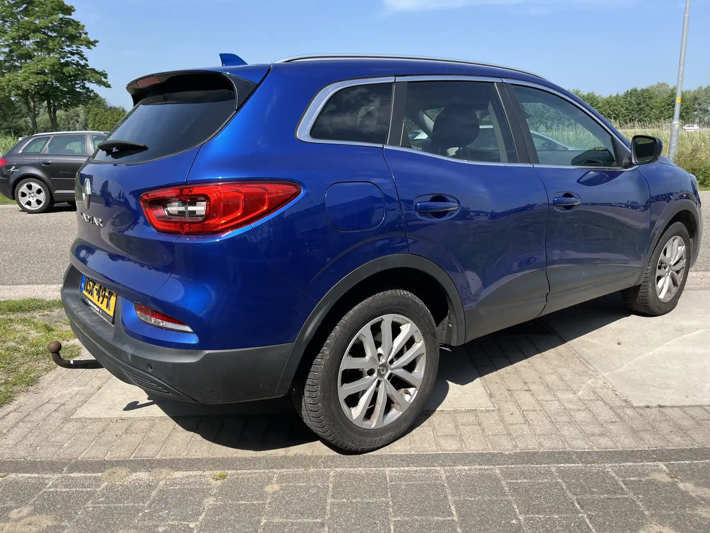 Renault Kadjar 1.3 TCe 140 PK / Dealer onderhouden / Trekhaak / A Blauw - 2