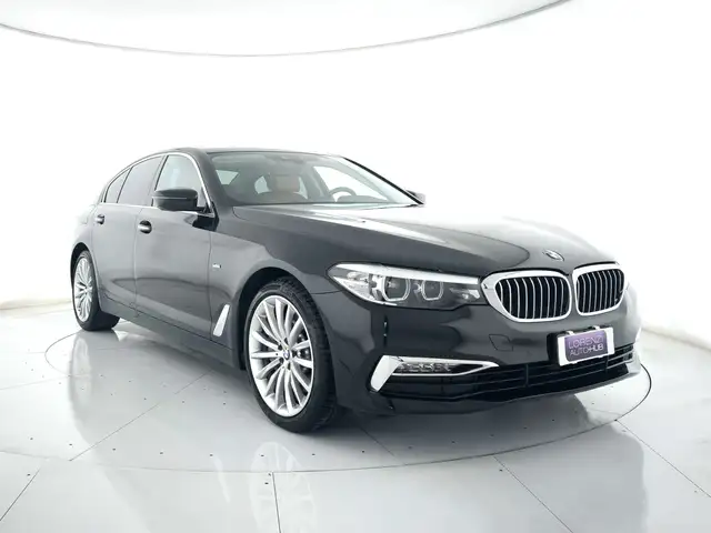 BMW 530 d xdrive Luxury 249cv auto TETTO PANO+PELLE+CAMERA