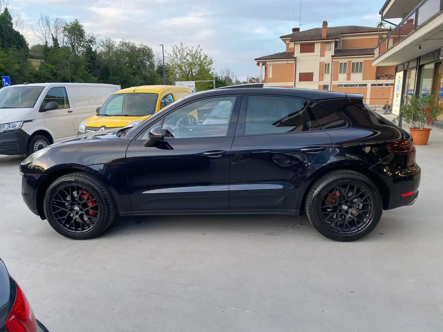 Porsche Macan 3.0d S 250cv pdk NO SUPERBOLLO PELLE CARTIER ROSSA Fekete - 2