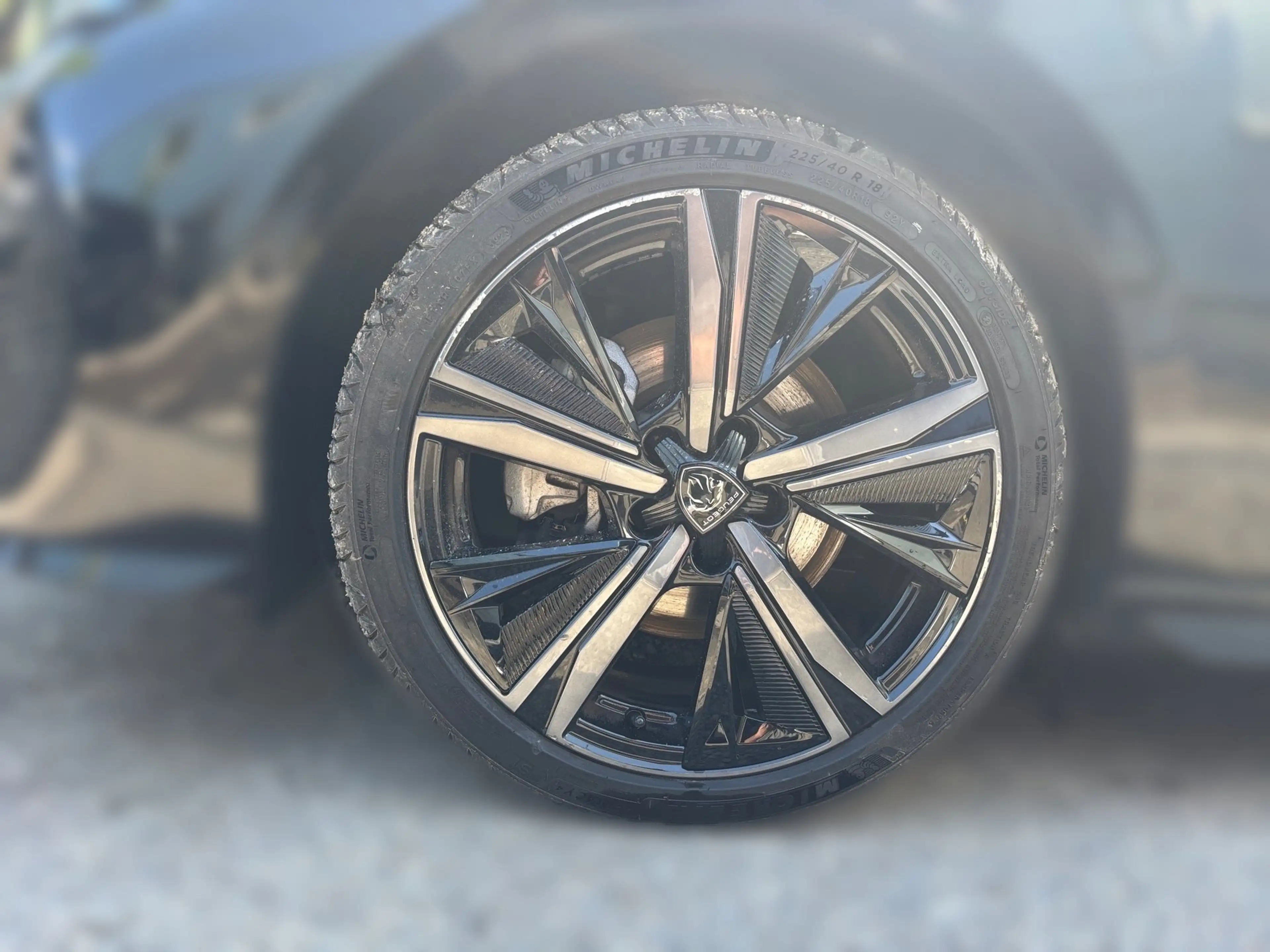 Peugeot 308 SW 1.2 PureTech 130 GT ACC KeyLess LED Navi — photo 4