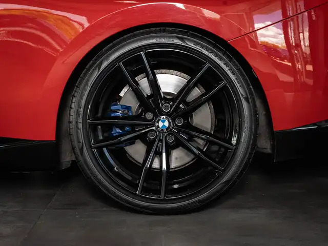 BMW M2 view 6