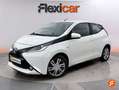 Toyota Aygo 1.0 70 x-play Blanc - thumbnail 3