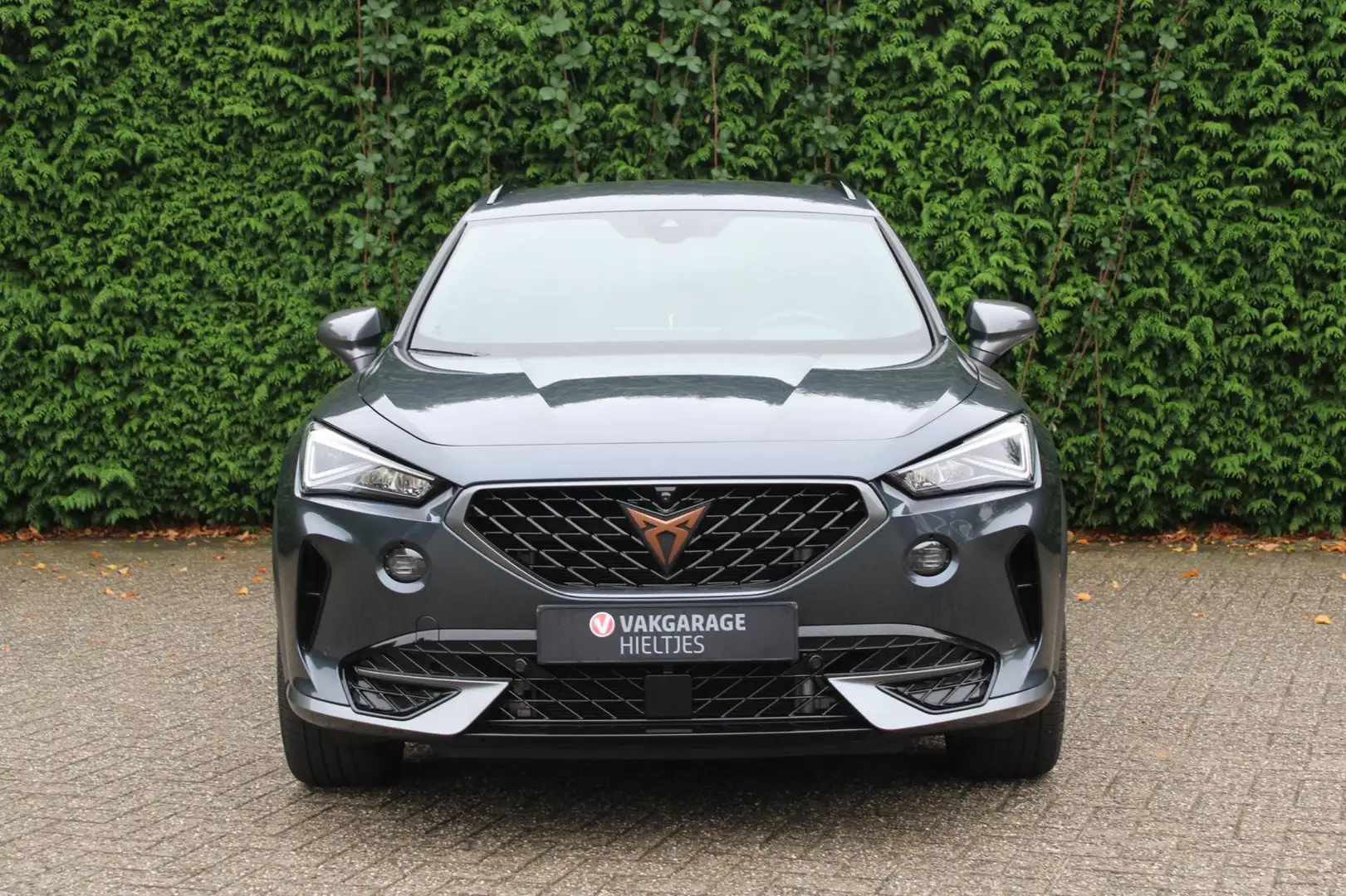 CUPRA Formentor 1.4 e-Hybrid VZ Copper Edition Grijs - 2
