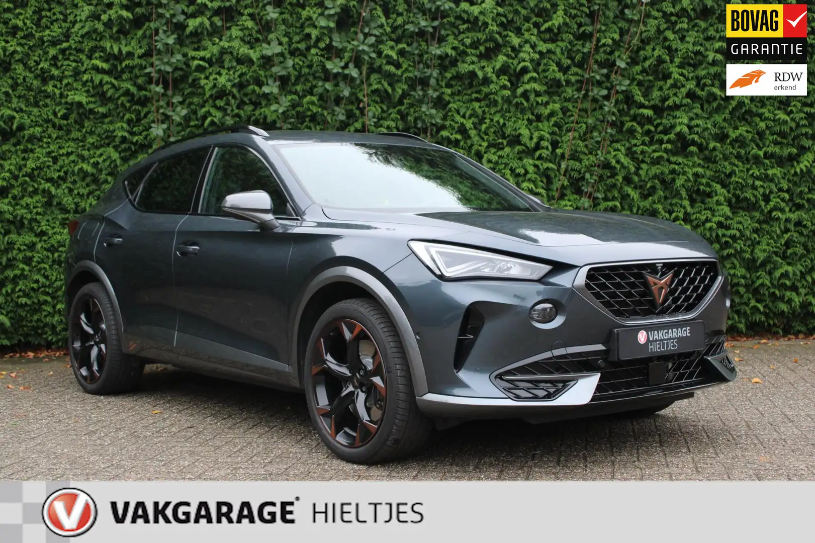 CUPRA Formentor 1.4 e-Hybrid VZ Copper Edition Grijs - 1