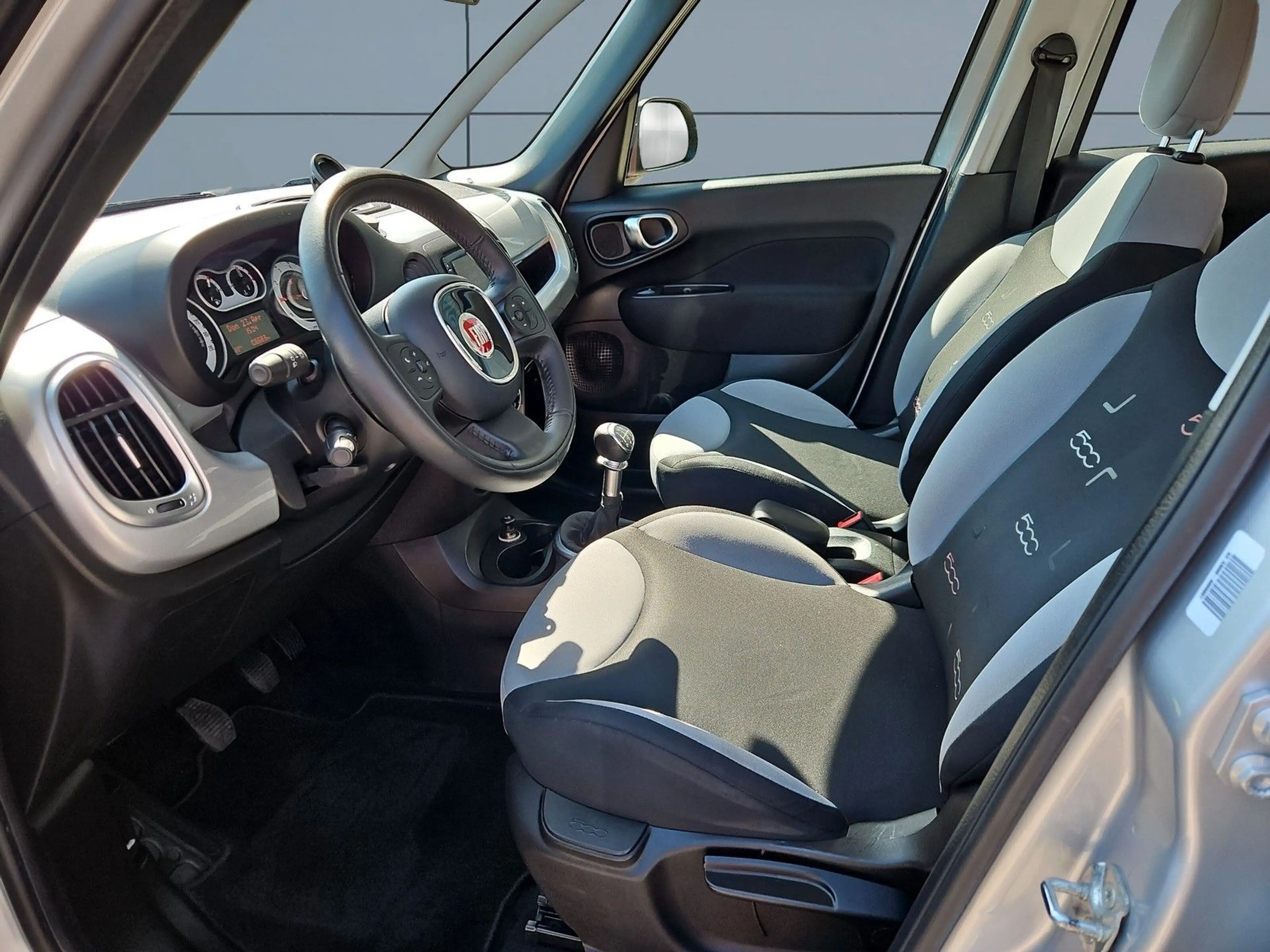 Fiat 500L Pop Star KLIMA*TOP — photo 7