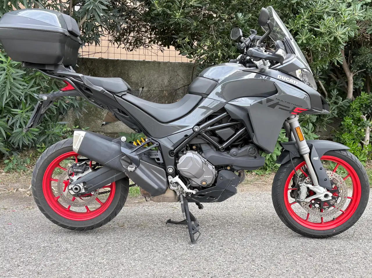 Ducati Multistrada V2 S