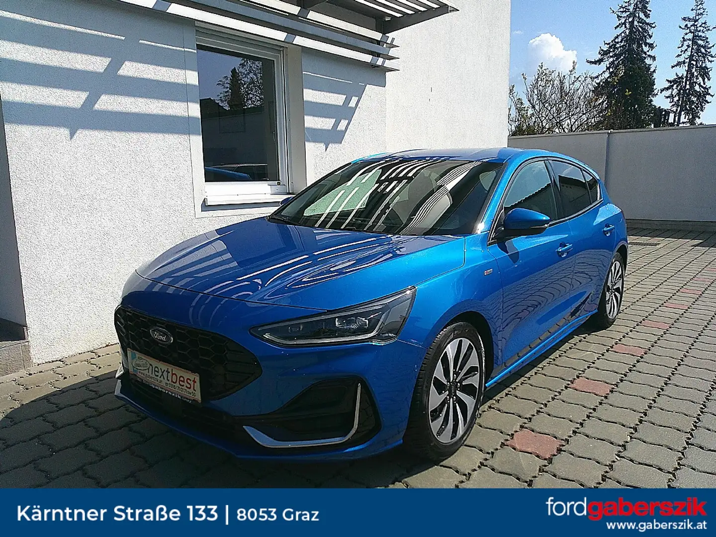 Ford Focus 1,5 EcoBlue ST-Line Vignale Blau - 1