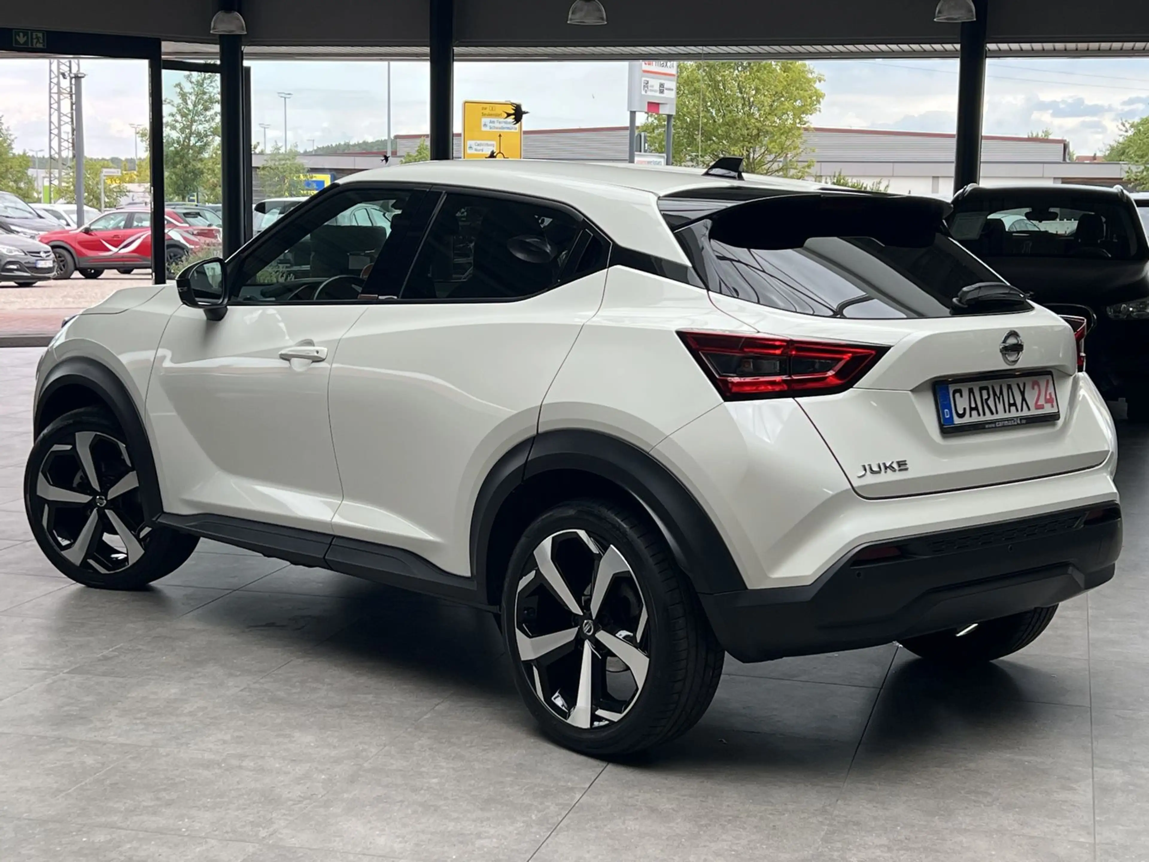 Nissan Juke Tekna Aut. 360°-Kamera Leder Navi LED Bose — photo 6