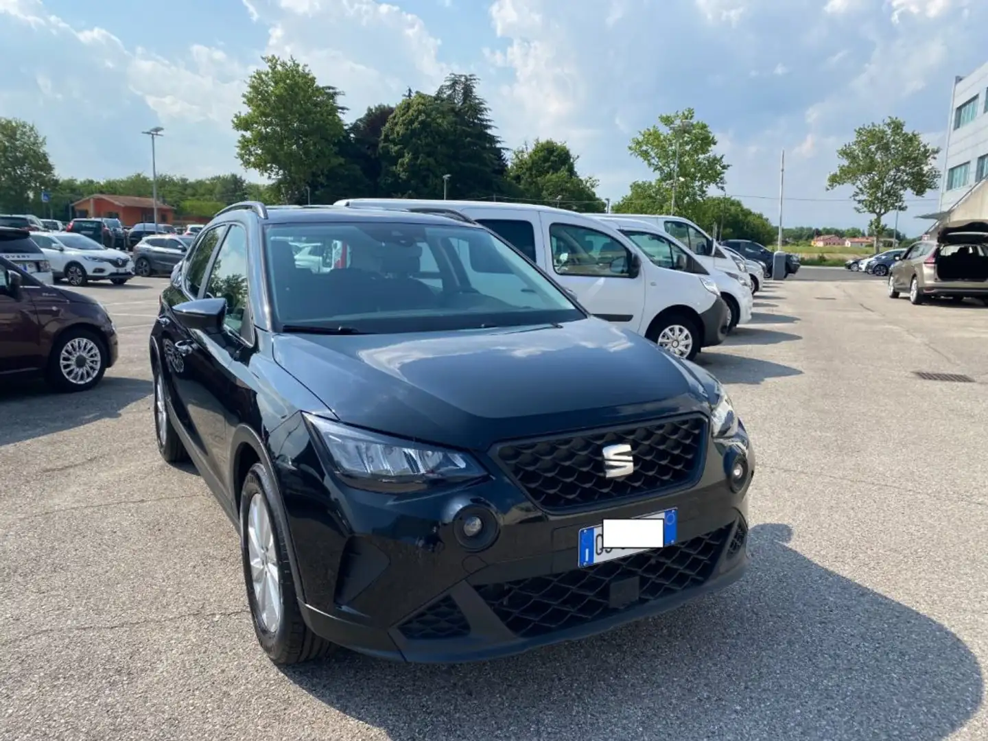SEAT Arona 1.0 EcoTSI Style Schwarz - 1