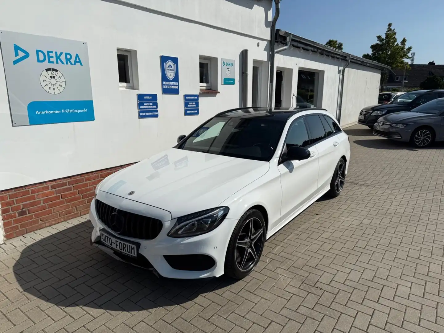 Mercedes-Benz C 220 T BlueTec / d AMG Blanco - 1
