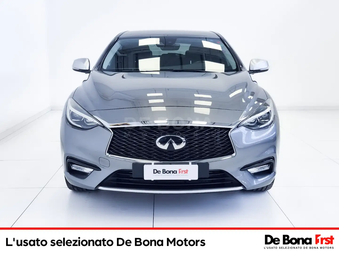 Infiniti Q30 1.5d premium 109cv dct Grigio - 2