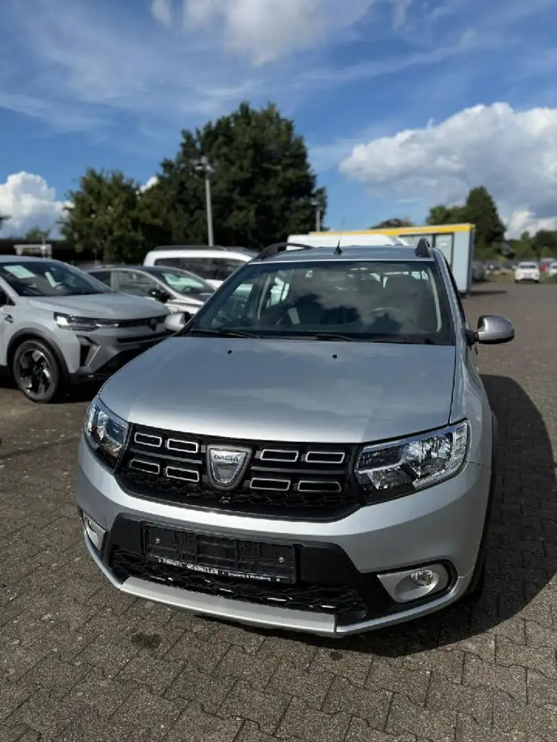Dacia Logan Stepway - 1