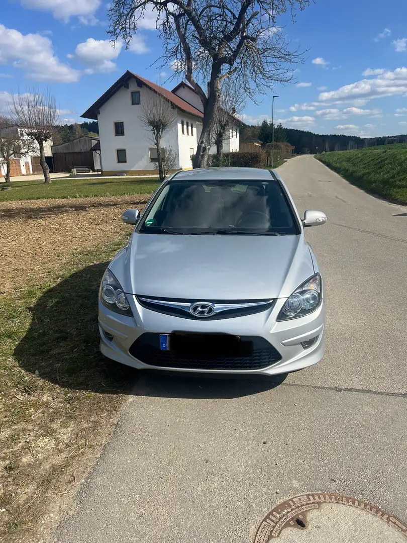 Hyundai i30 Grau - 2