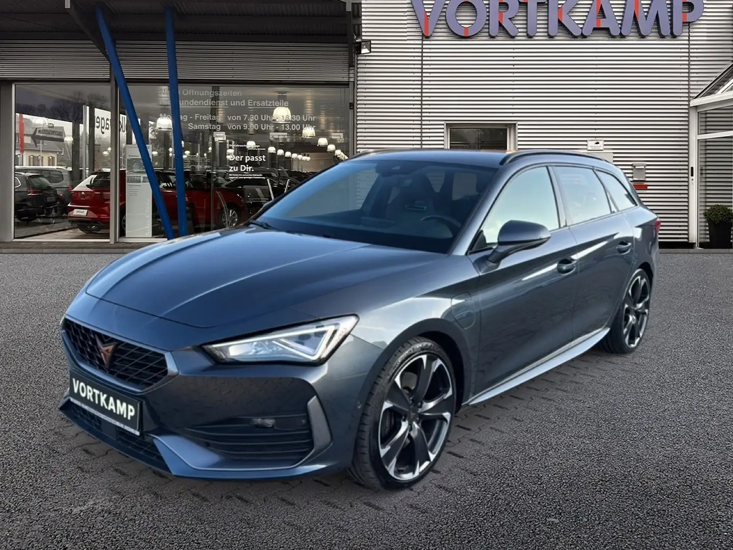 CUPRA Leon SP VZ e-Hybrid AHK/VisionPlus/FullLink Grau - 2