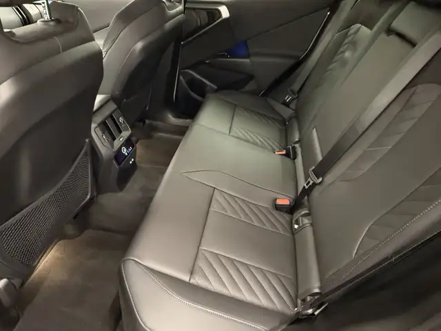 BMW X3 20d xDrive Ansicht 13