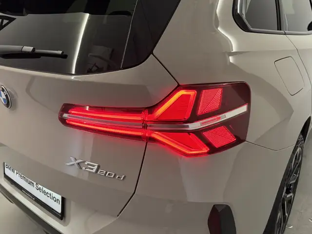 BMW X3 20d xDrive Ansicht 16