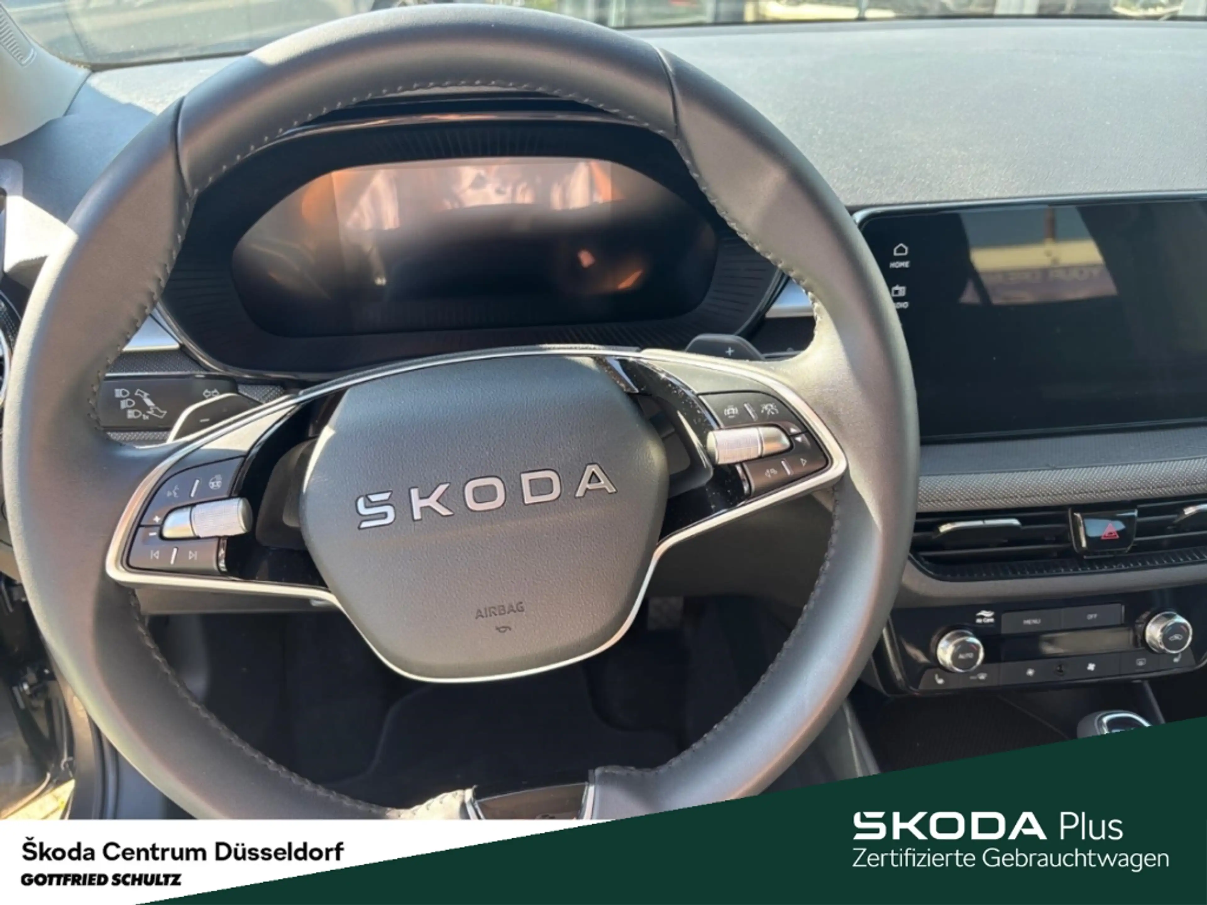 Skoda Fabia Tour 1.0 TSI DSG ACC Kamera Sitzheiz — photo 15