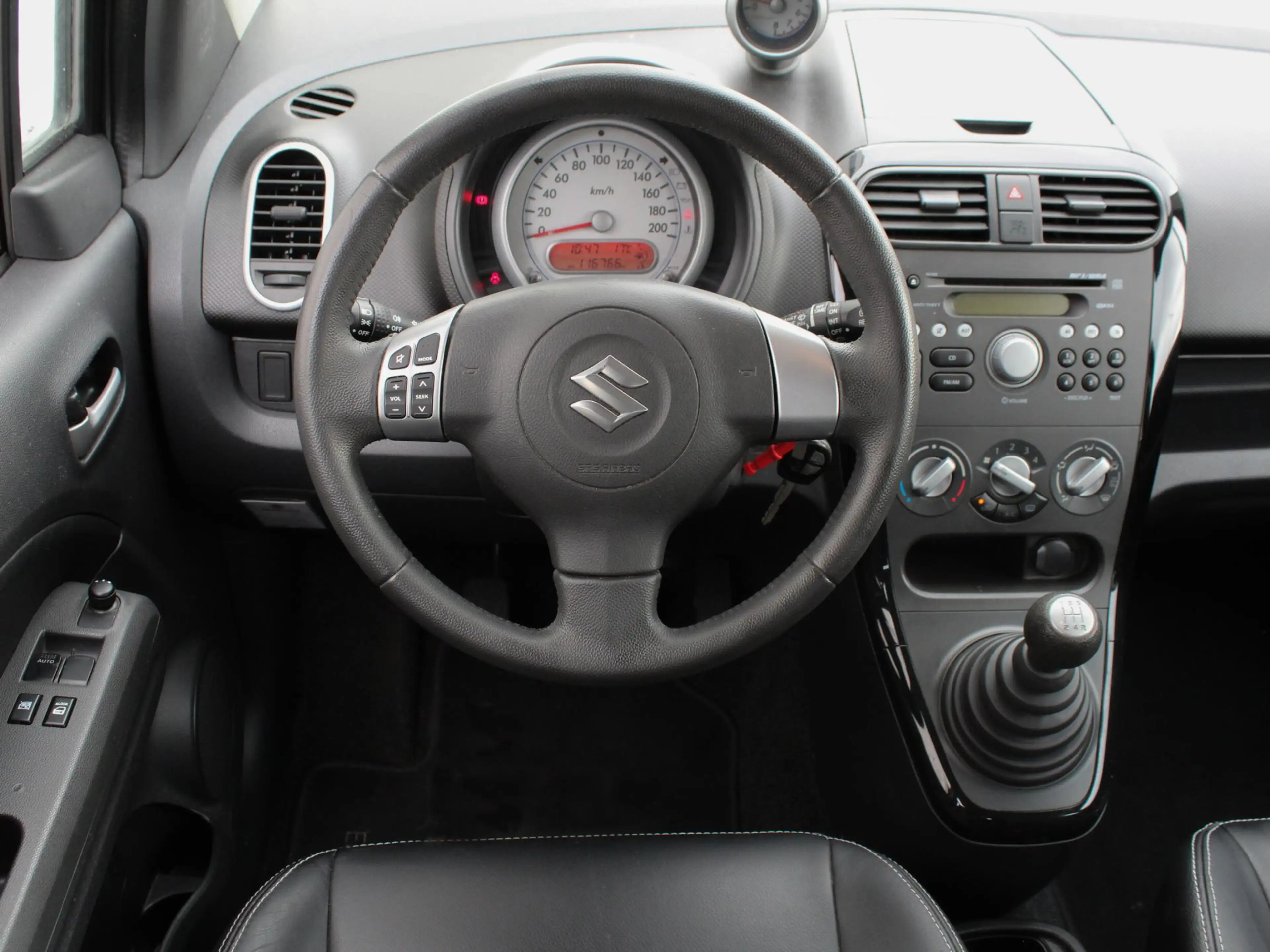 Suzuki Splash 1.2 Exclusive | Airco | Vol Leder — photo 4
