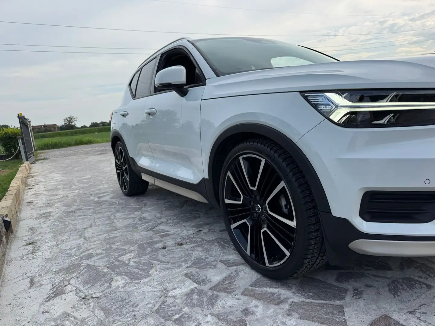 Volvo XC40 Volvo XC40 D3 VAN (problema FAP) Bianco - 2