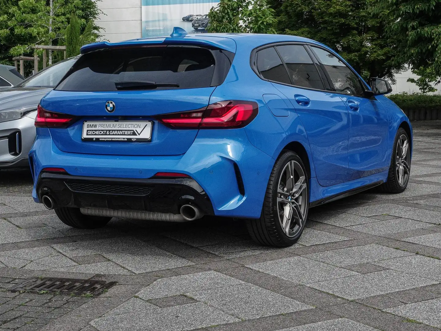 BMW 135 M135i xDrive PANO+HEAD-UP+LCPROF+HK+ADAPT.-LED+KOM Azul - 2
