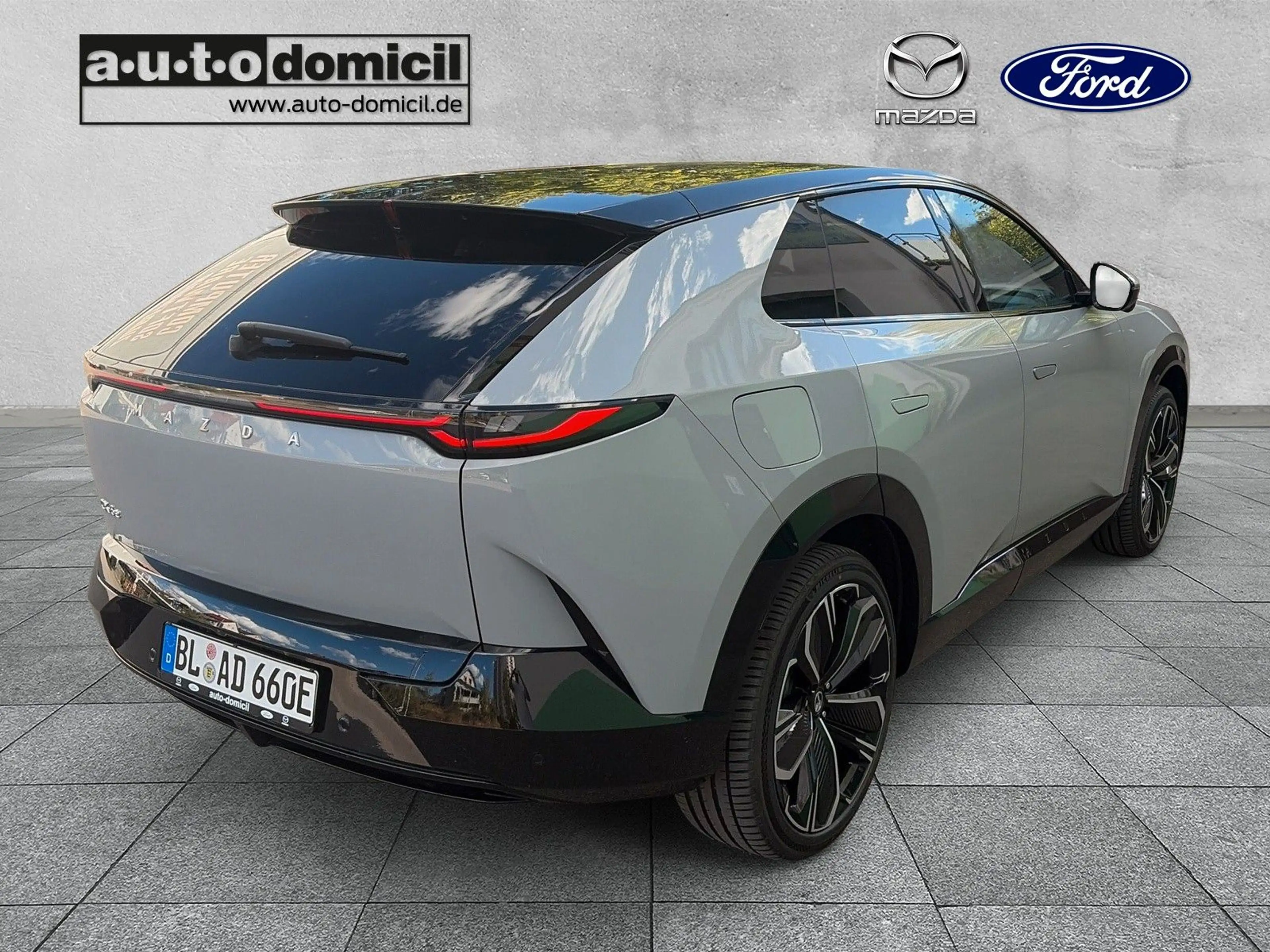 Mazda CX-6e Takumi 258PS 360°/Pano/Matrix — photo 3