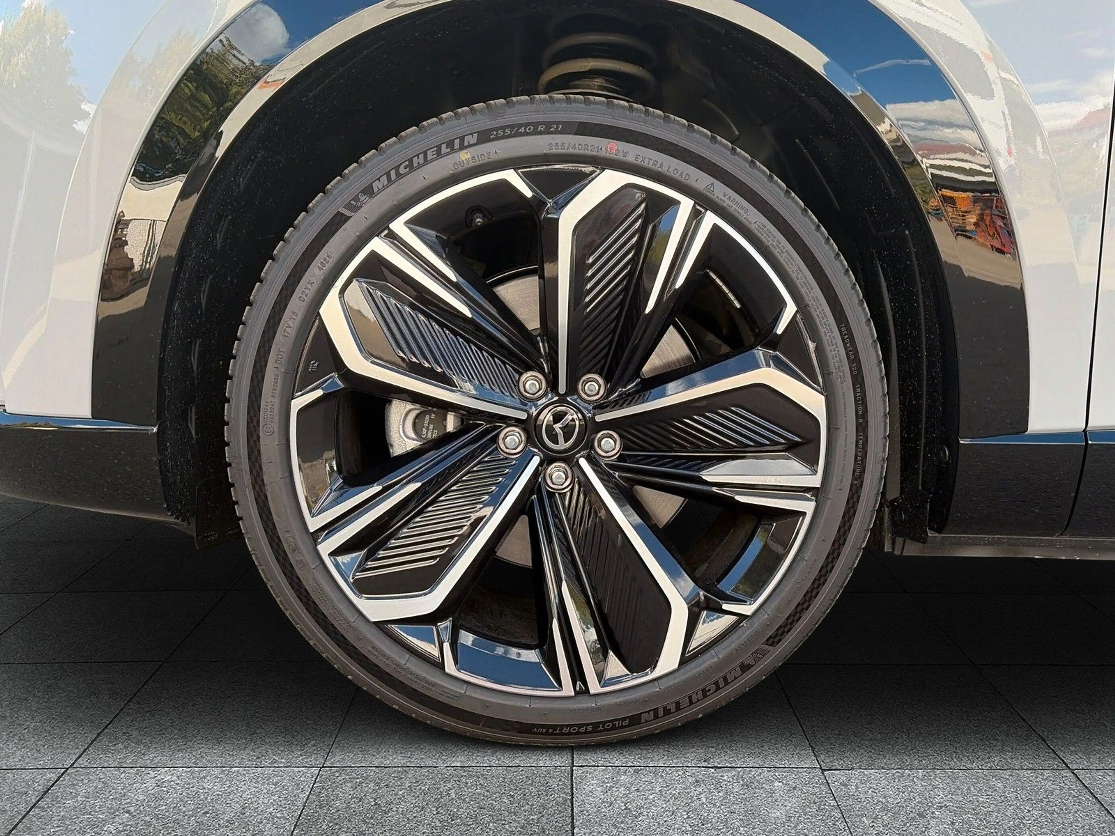 Mazda CX-6e Takumi 258PS 360°/Pano/Matrix — photo 6