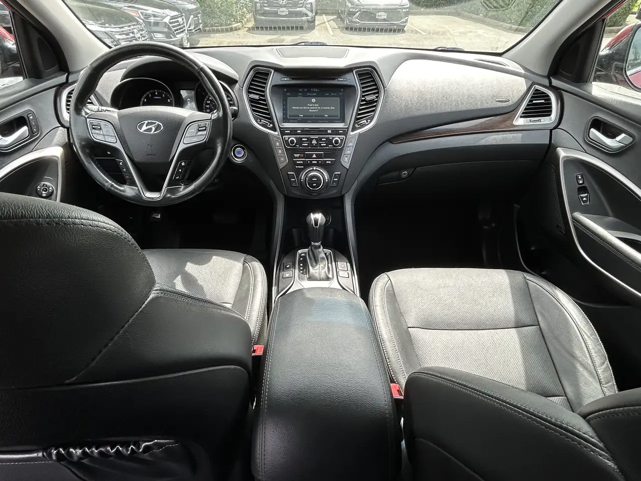 Hyundai SANTA FE снимка Hyundai SANTA FE