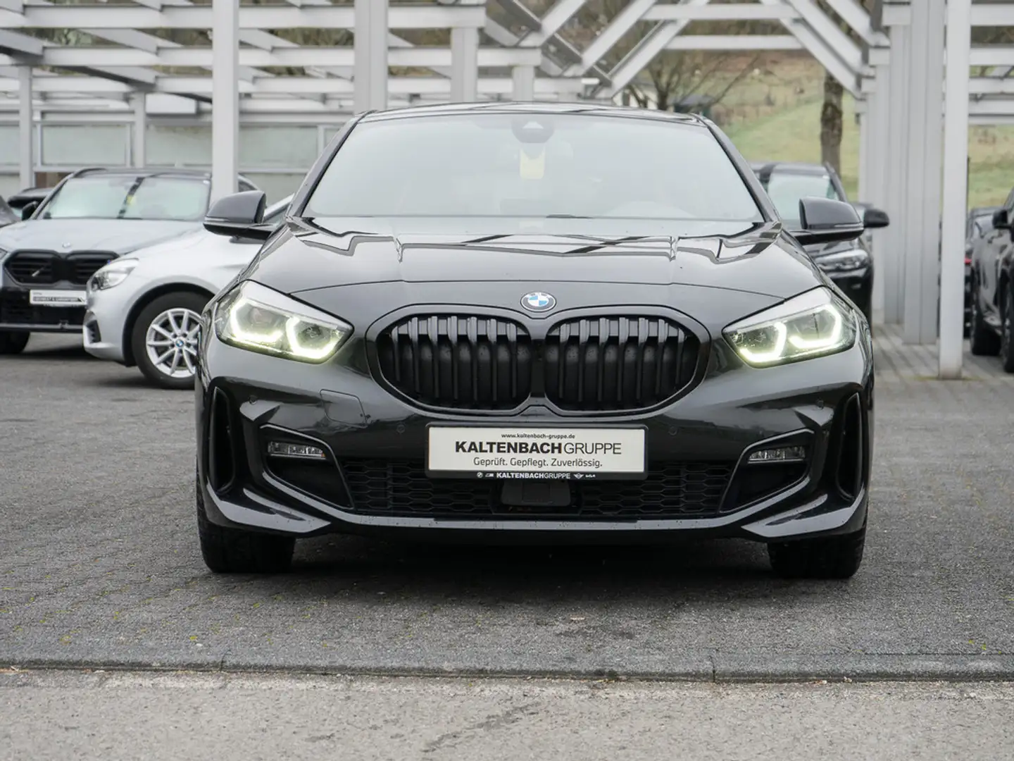 BMW 120 d xDrive Edition Colorvision PANO LED ACC Schwarz - 2