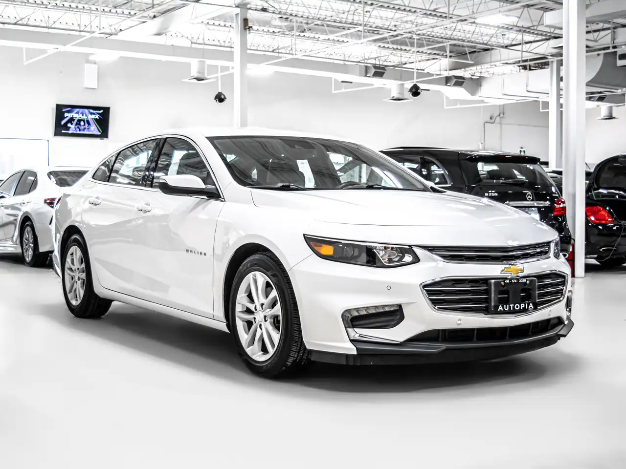 Chevrolet Malibu снимка Chevrolet Malibu