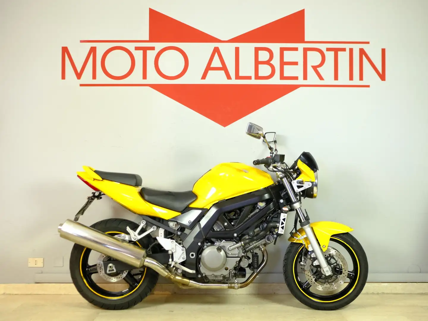 Suzuki SV 650 Jaune - 1