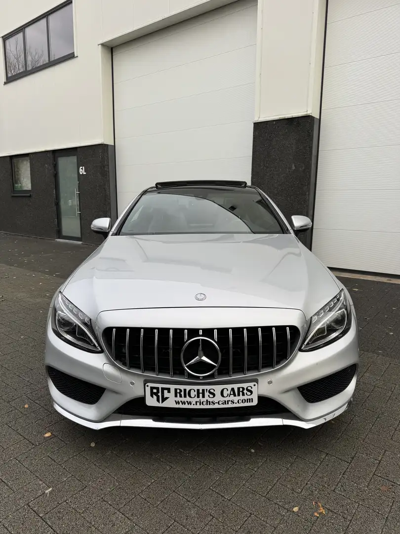 Mercedes-Benz C 180 C 180 Coupe AMG LINE PANO Zilver - 2