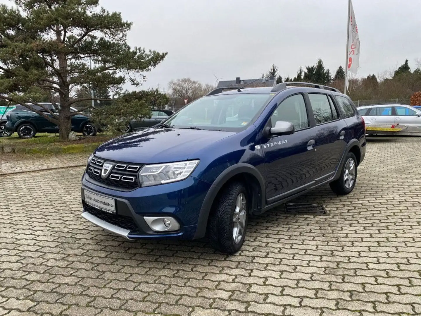 Dacia Logan MCV II Stepway 90 PS+KLIMA+AHK+TÜV-NEU Blau - 1