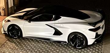 C8 Coupe 6.2 V8 Stingray 3LT Launch Edition auto