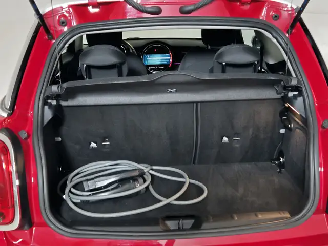 Mini Cooper Se view 14