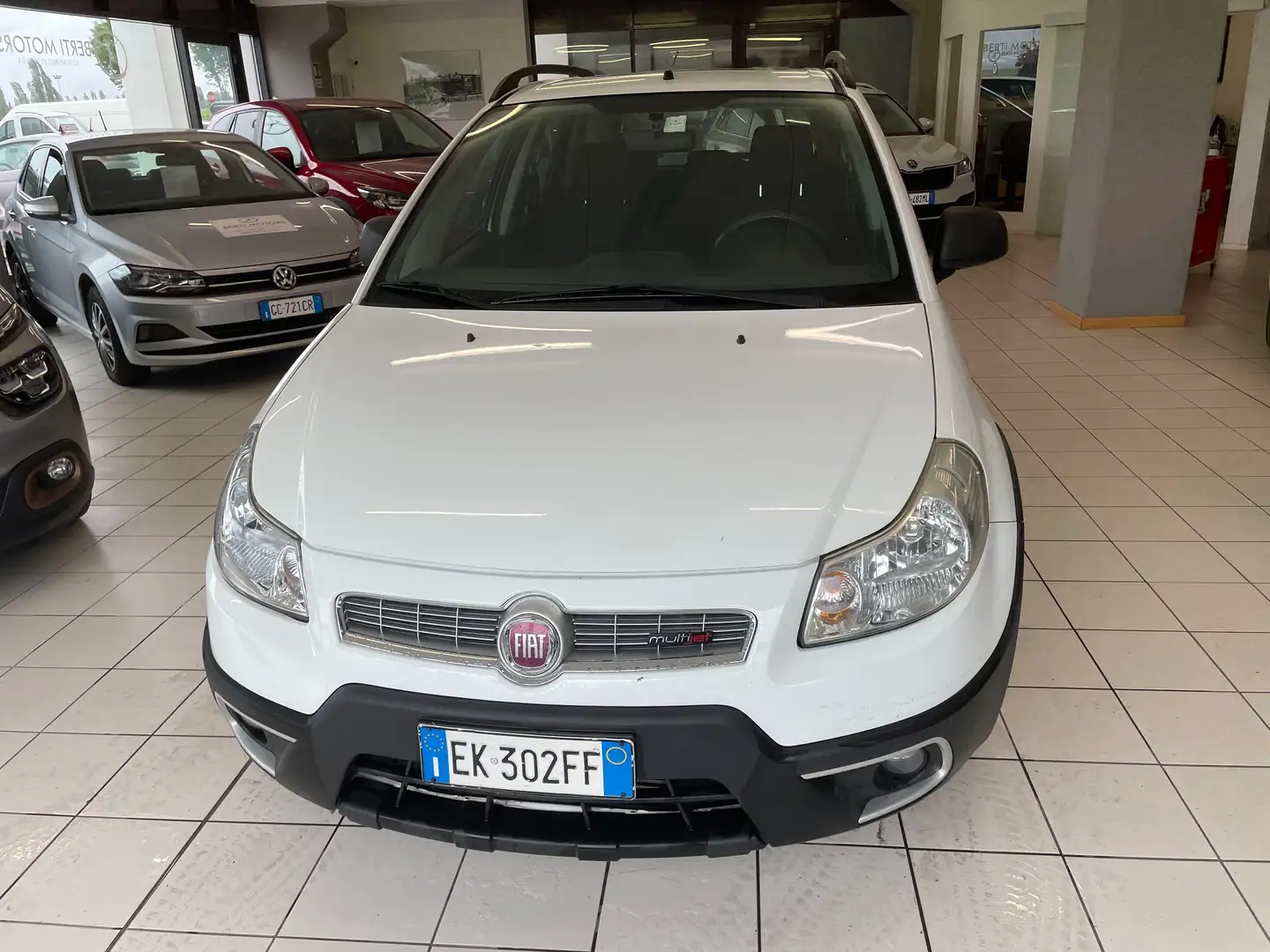 Fiat Sedici Sedici 2.0 mjt Dynamic 4x4 135cv Blanco - 2