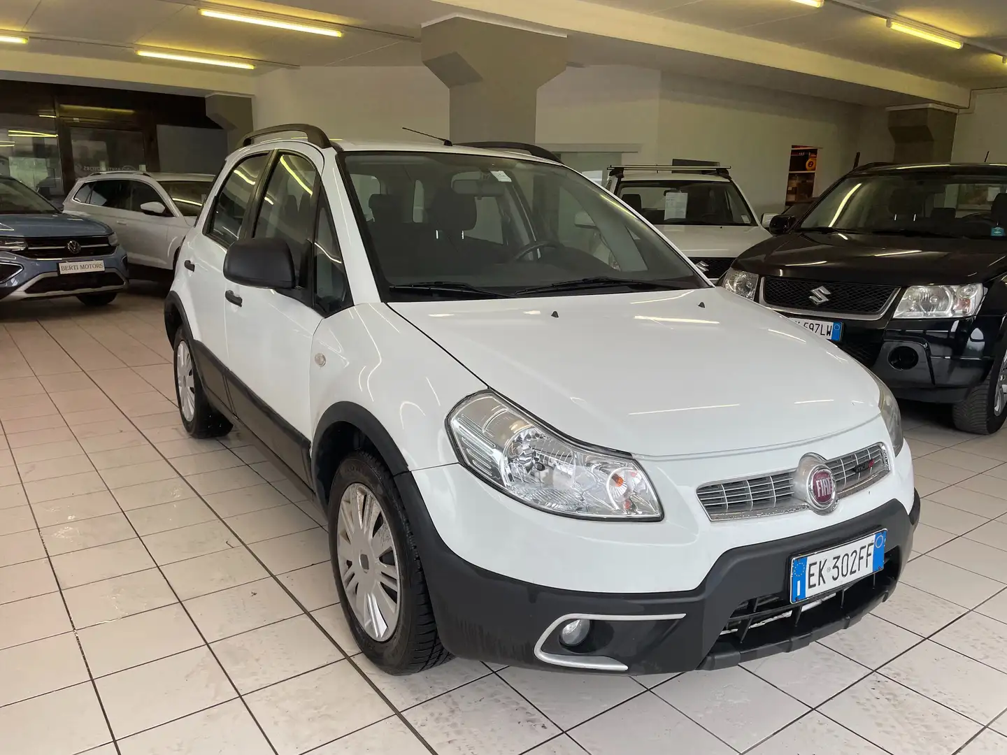 Fiat Sedici Sedici 2.0 mjt Dynamic 4x4 135cv Blanco - 1