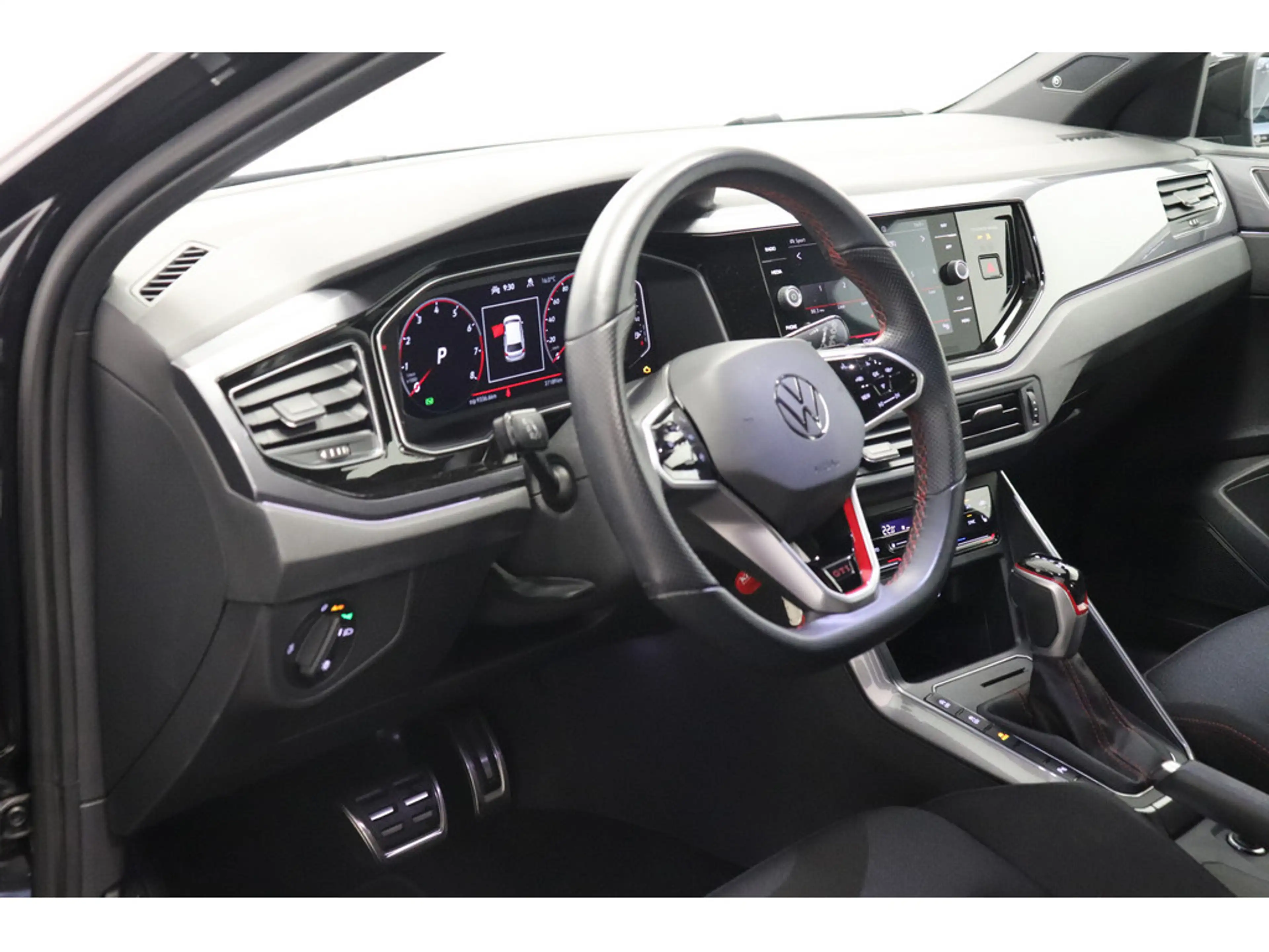Volkswagen Polo 2.0 TSI GTI #Matrix #App-Connect — photo 9