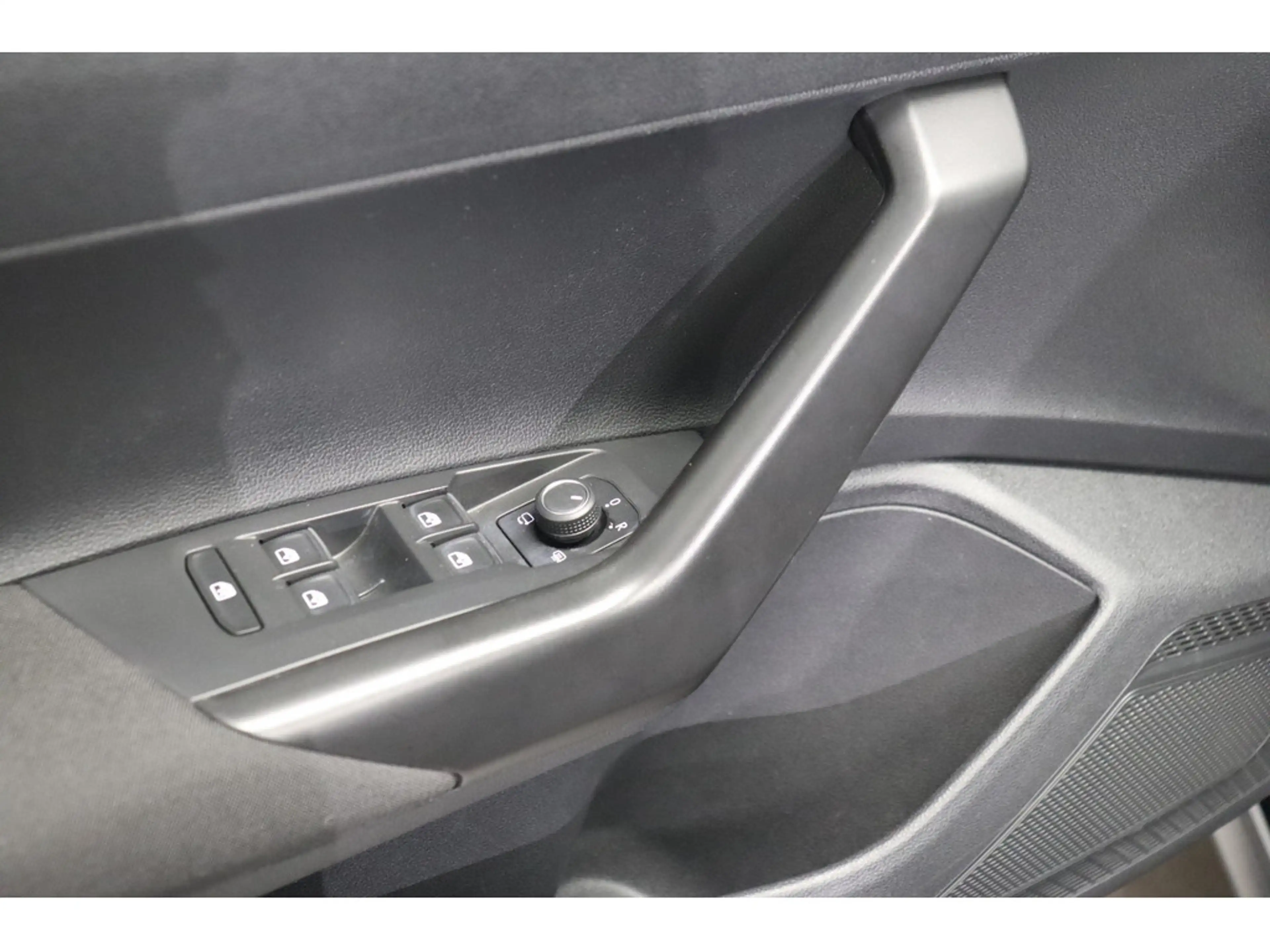 Volkswagen Polo 2.0 TSI GTI #Matrix #App-Connect — photo 13