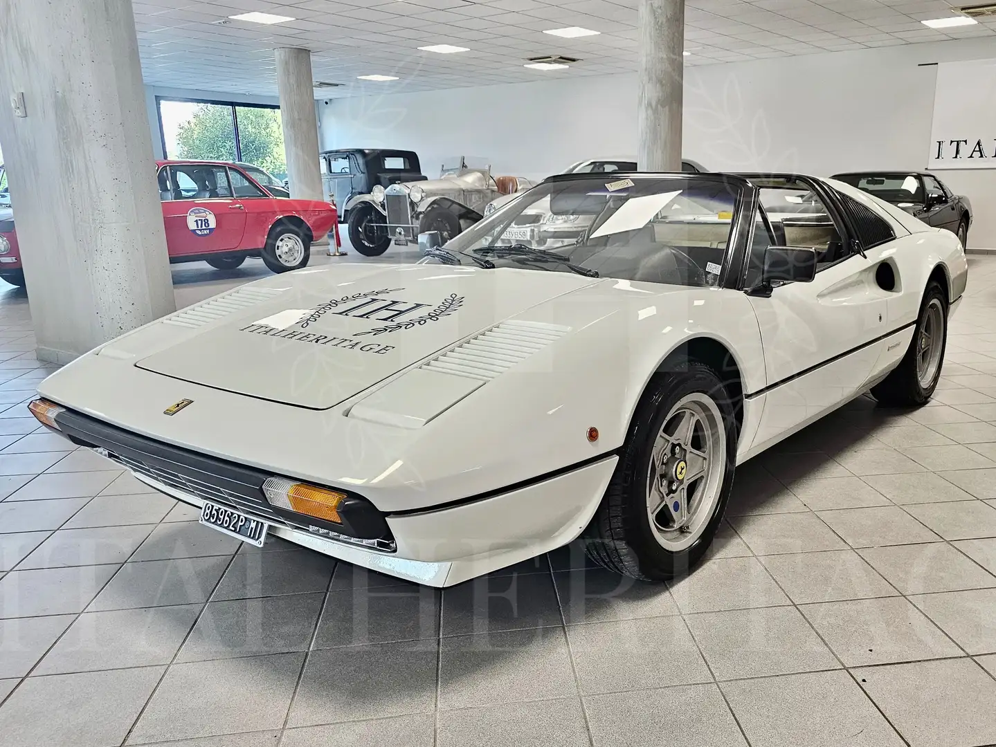 Ferrari 308 GTSi Blanc - 1