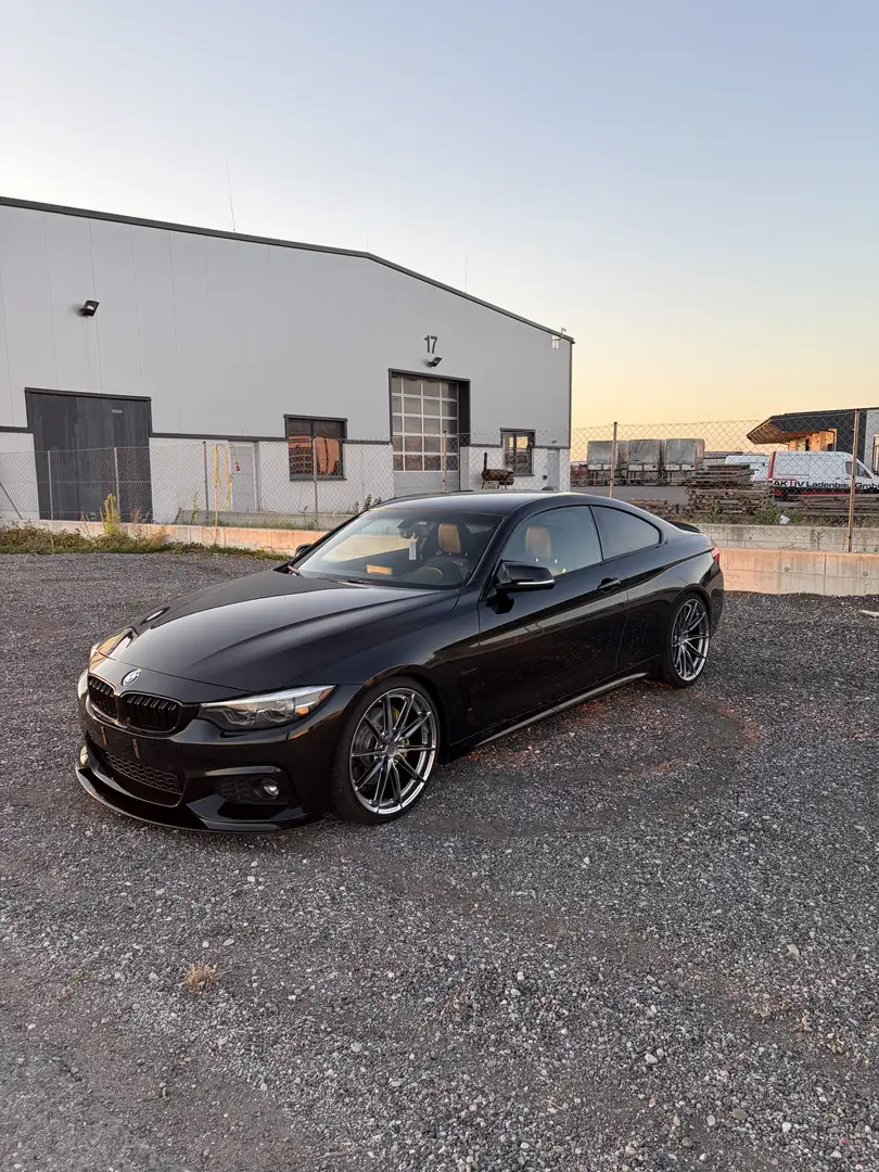 BMW 440 440i Coupe M Sport Aut. Schwarz - 1