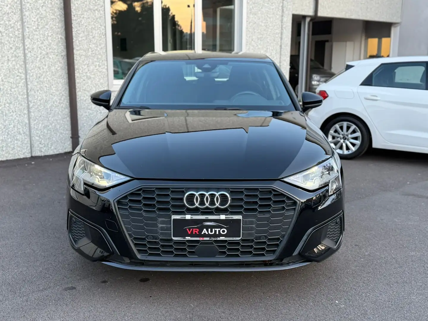 Audi A3 1.5 Sportback 35 tfsi 150cv FULL LED/SEDILI RISC Zwart - 2