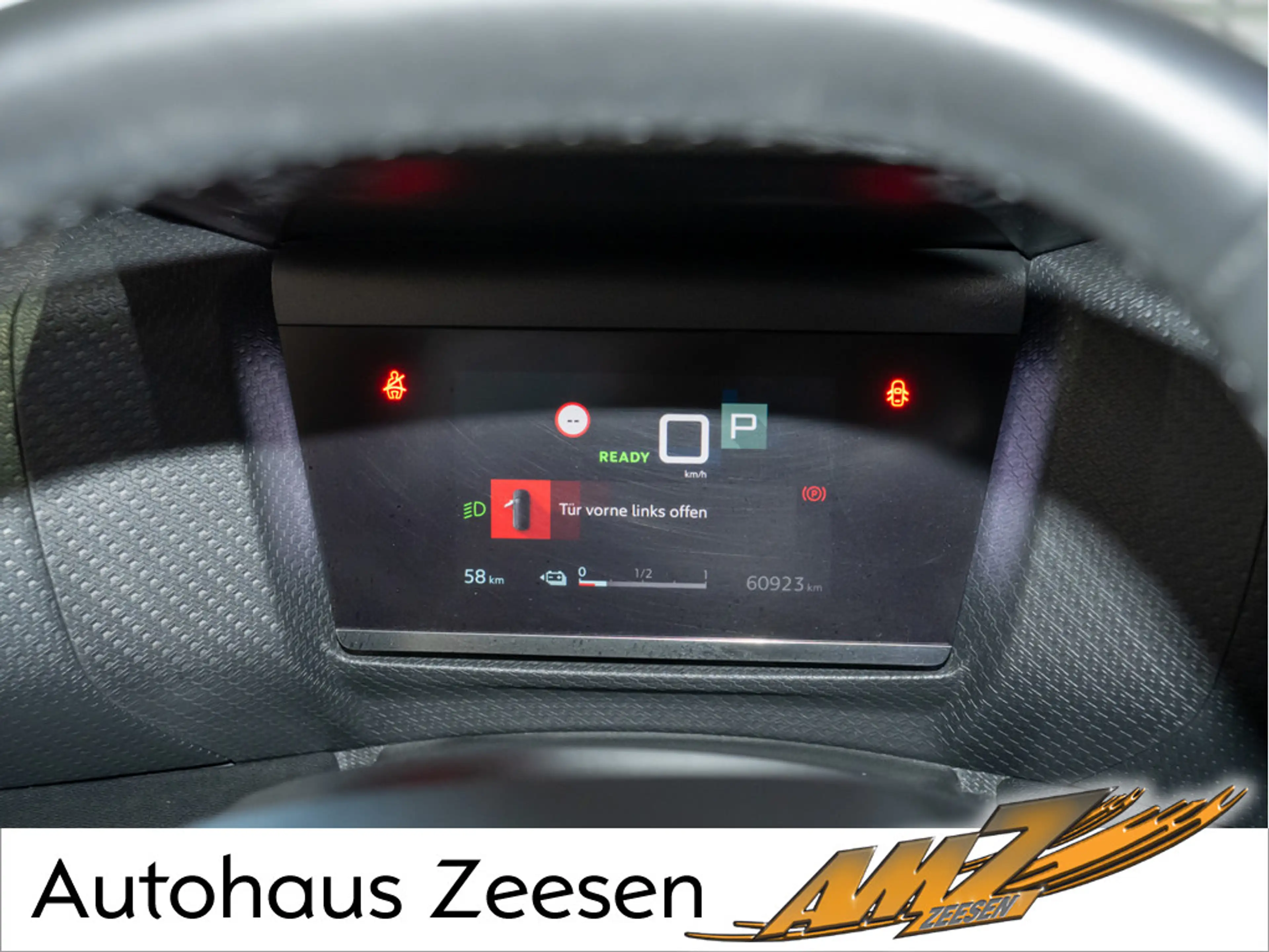 Citroen E-C4 Electric — photo 14