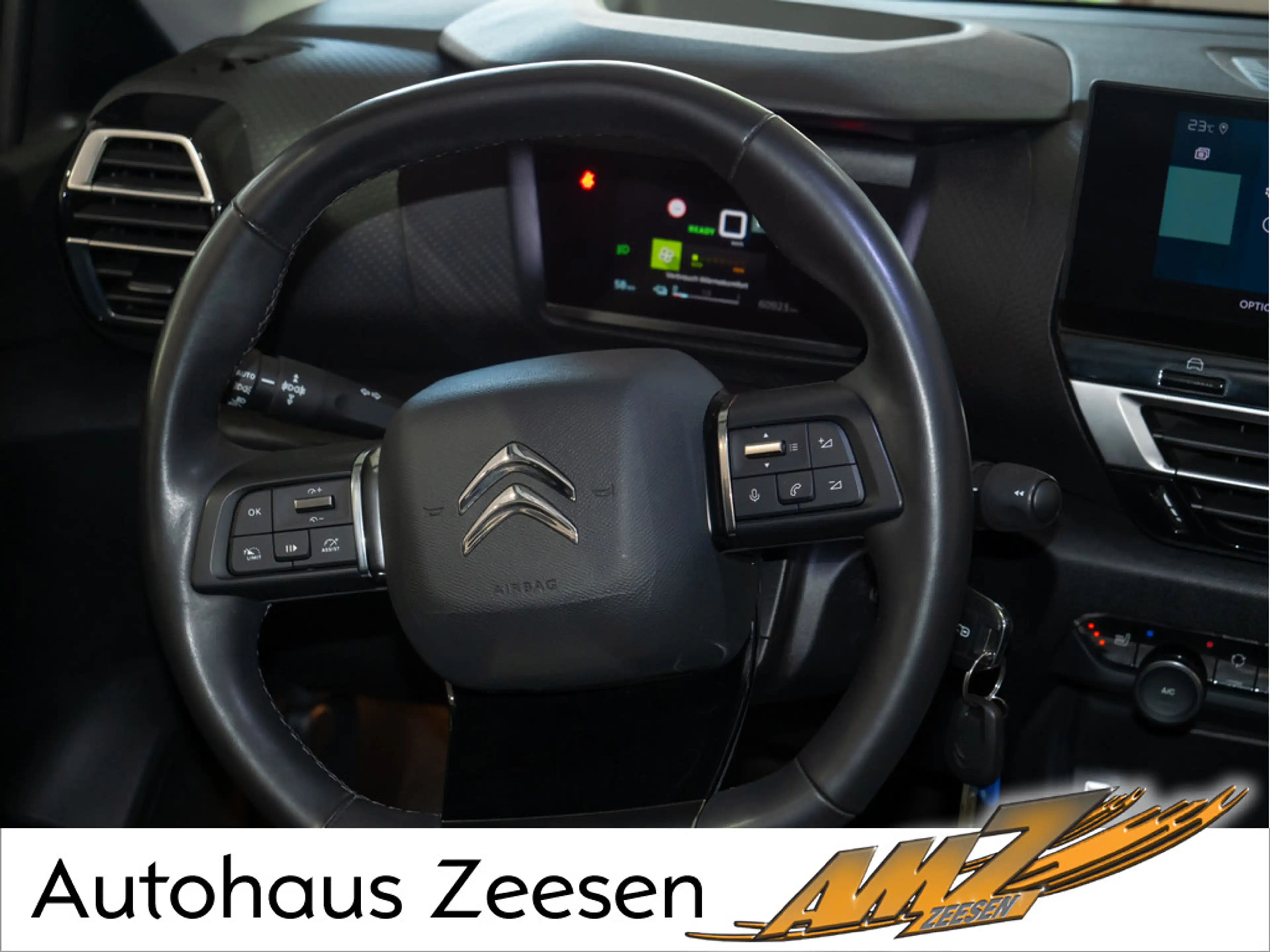 Citroen E-C4 Electric — photo 7