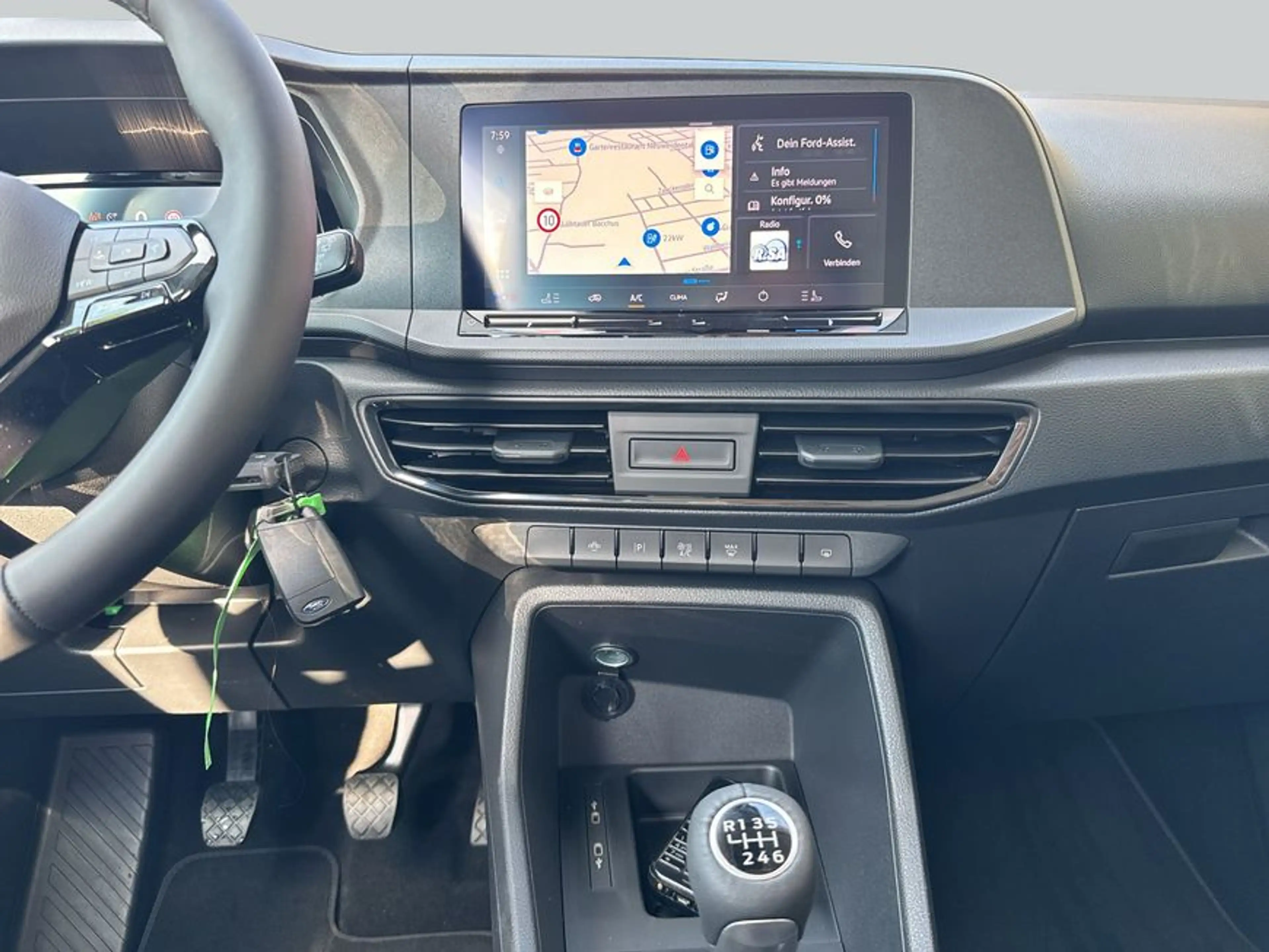 Ford Grand Tourneo Connect 1.5 TREND Standheizung GJR — photo 14