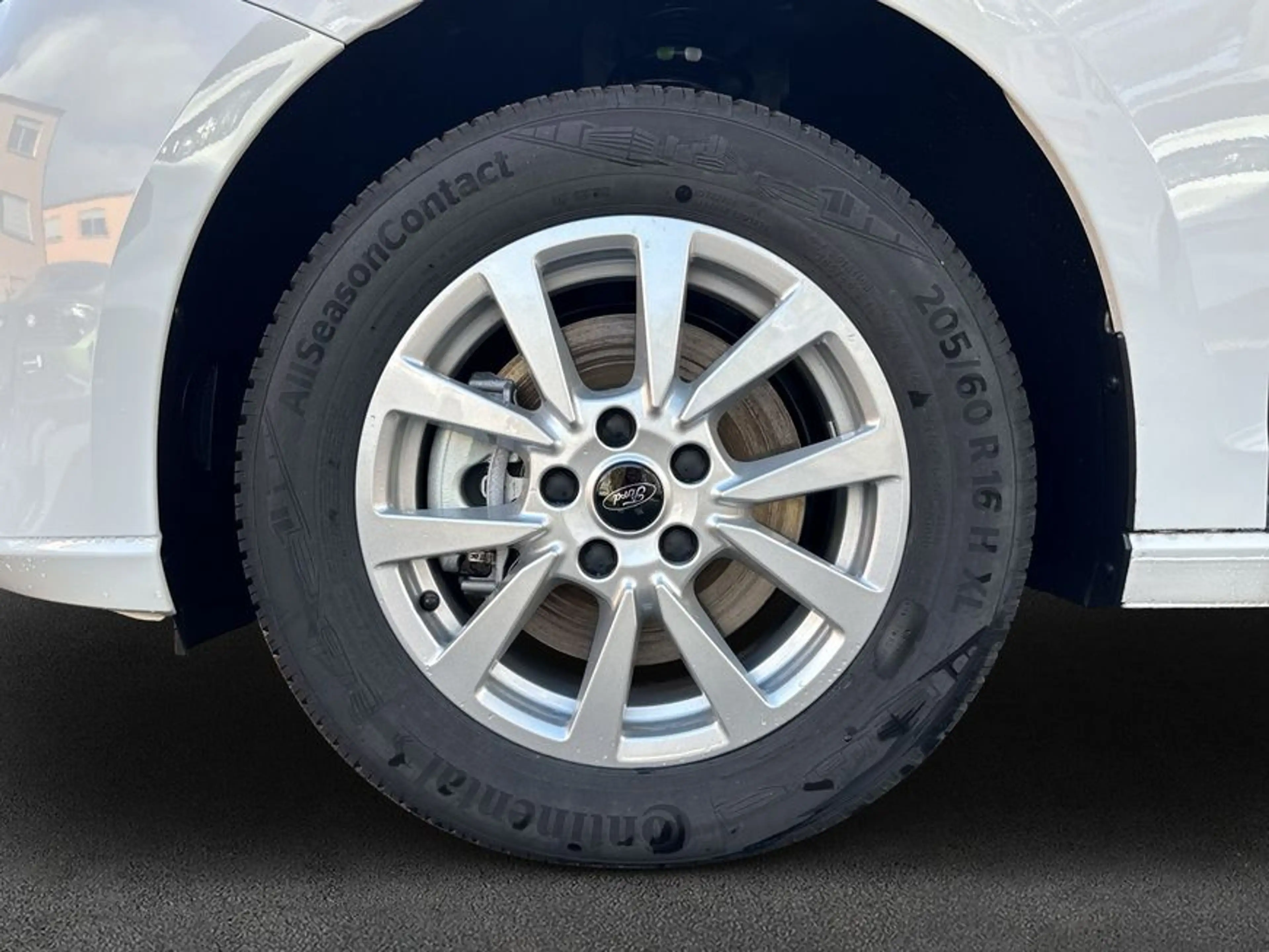 Ford Grand Tourneo Connect 1.5 TREND Standheizung GJR — photo 7