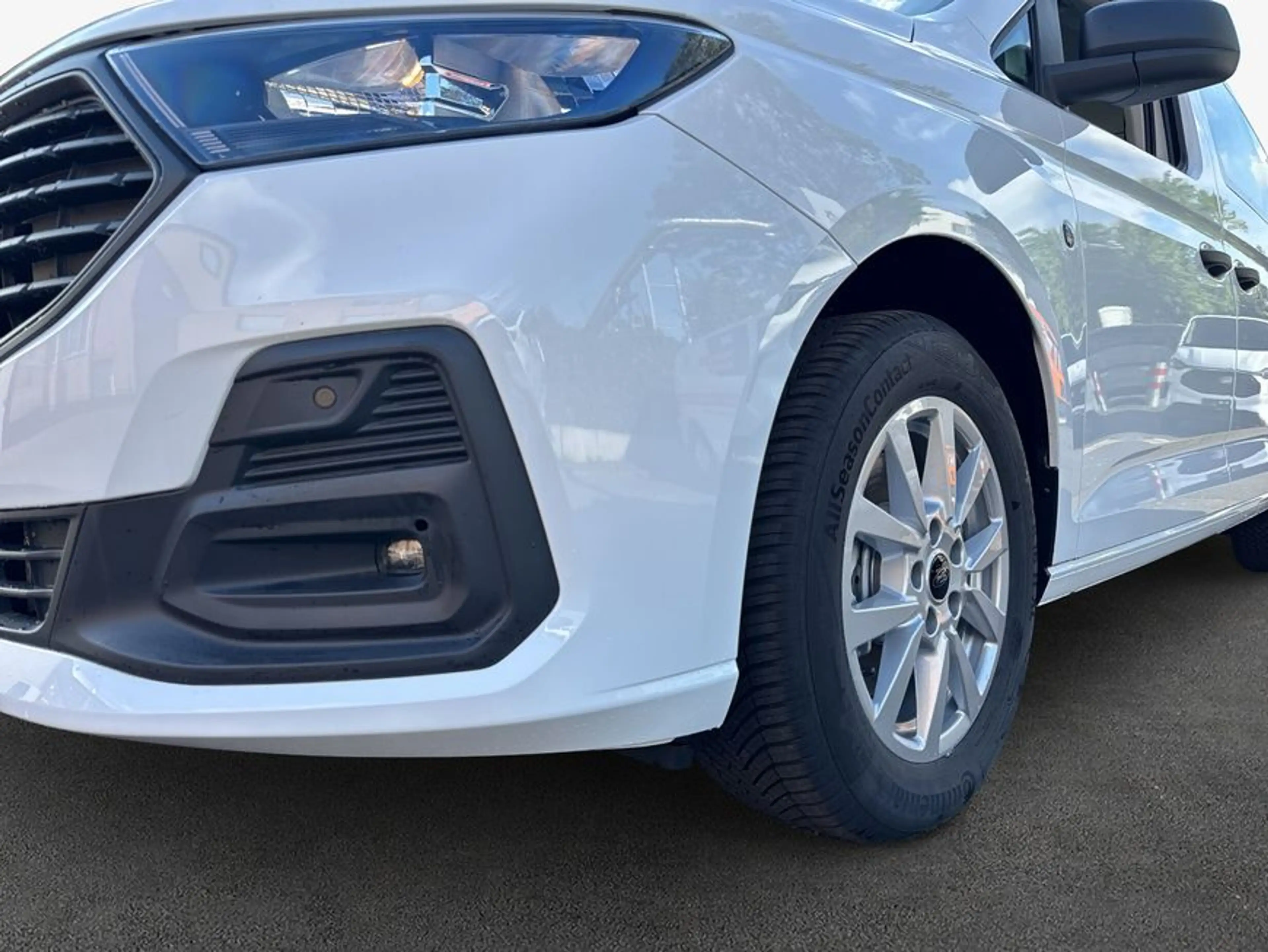 Ford Grand Tourneo Connect 1.5 TREND Standheizung GJR — photo 6
