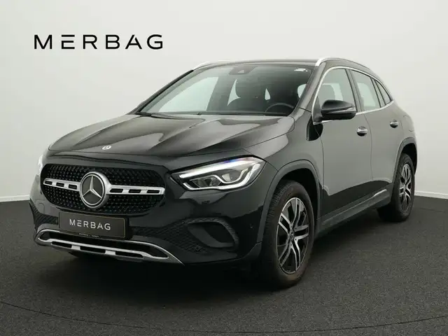 Mercedes-Benz GLA 200 GLA 200 d LED+Totw+Kamera+Apple Progressive Navi